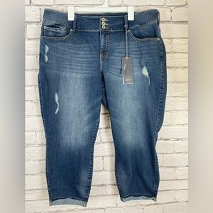 Torrid Denim Skinny High Waisted Jeggings size 24